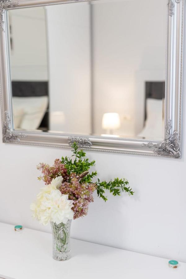 Lux Apartment Ema Kaštela Exteriér fotografie