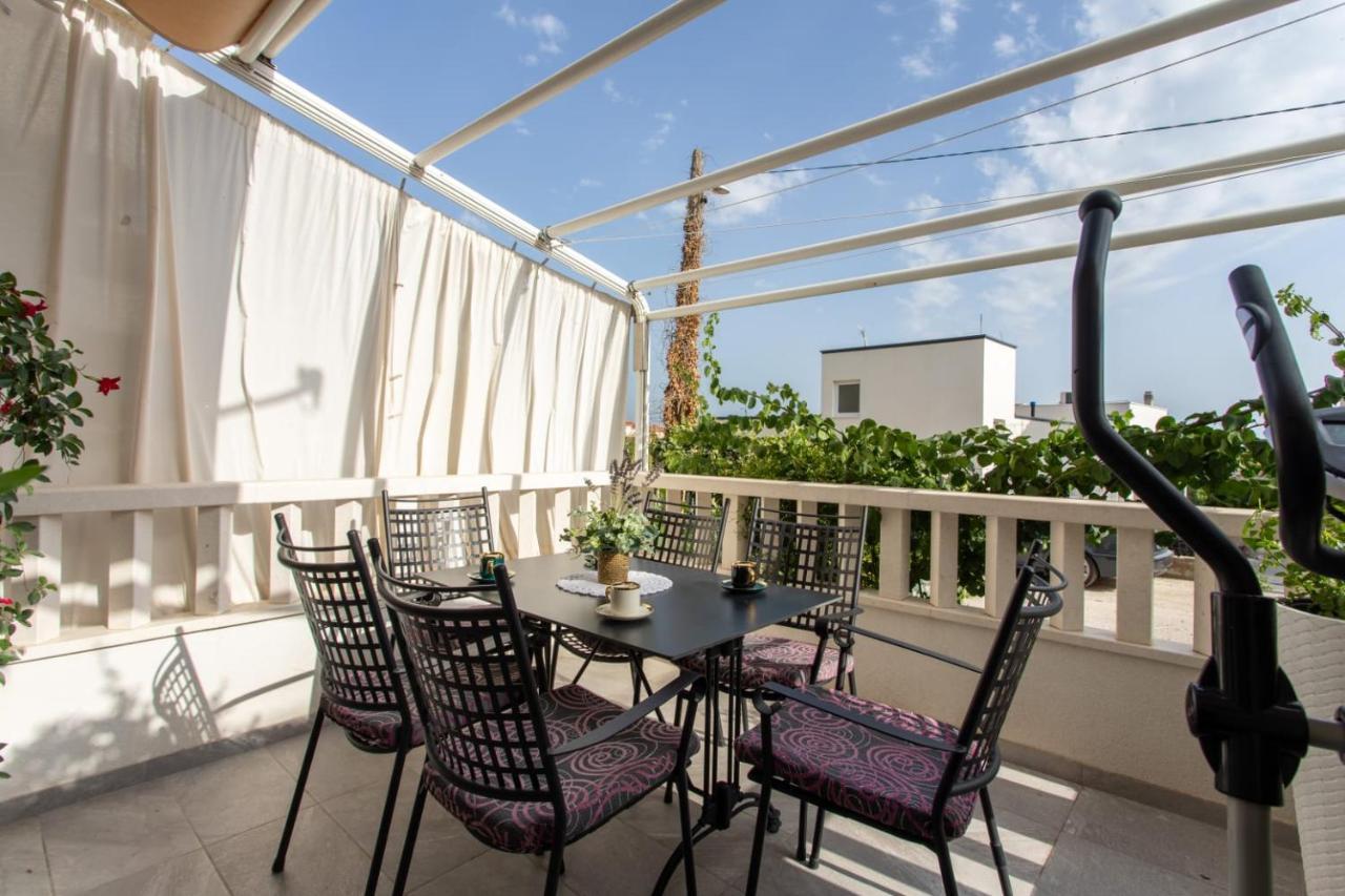 Lux Apartment Ema Kaštela Exteriér fotografie